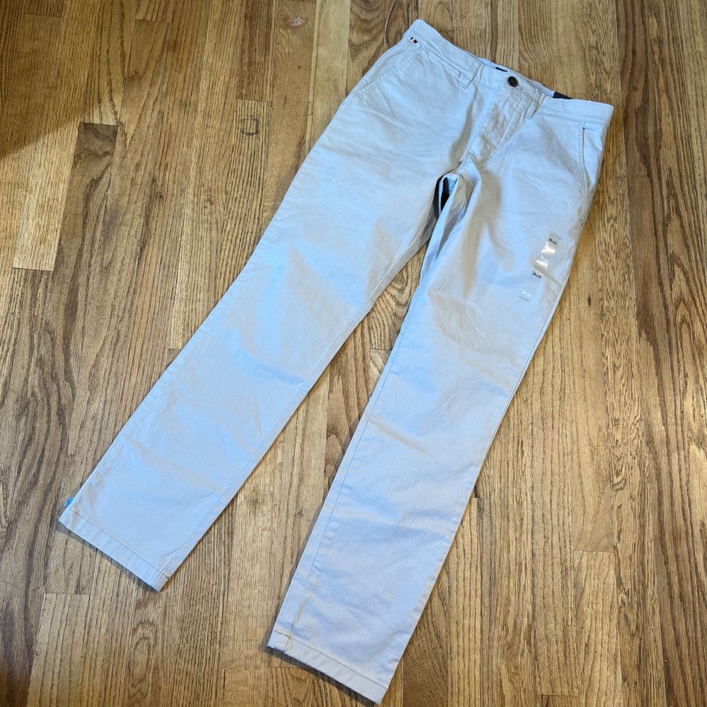 Tommy Hilfiger Mens TH Flex Slim Fit Stretch Chino Pants 28x30 Light Grey NEW